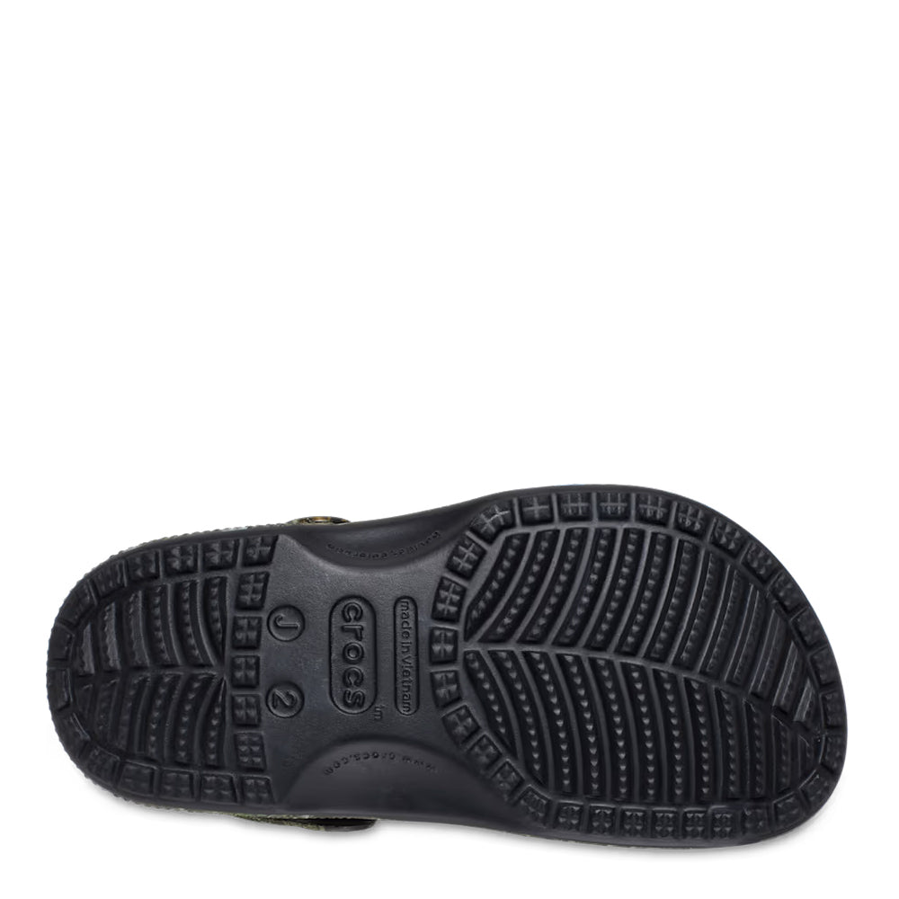 Crocs Kids' Realtree APX Classic Clog - Forest Camo 6