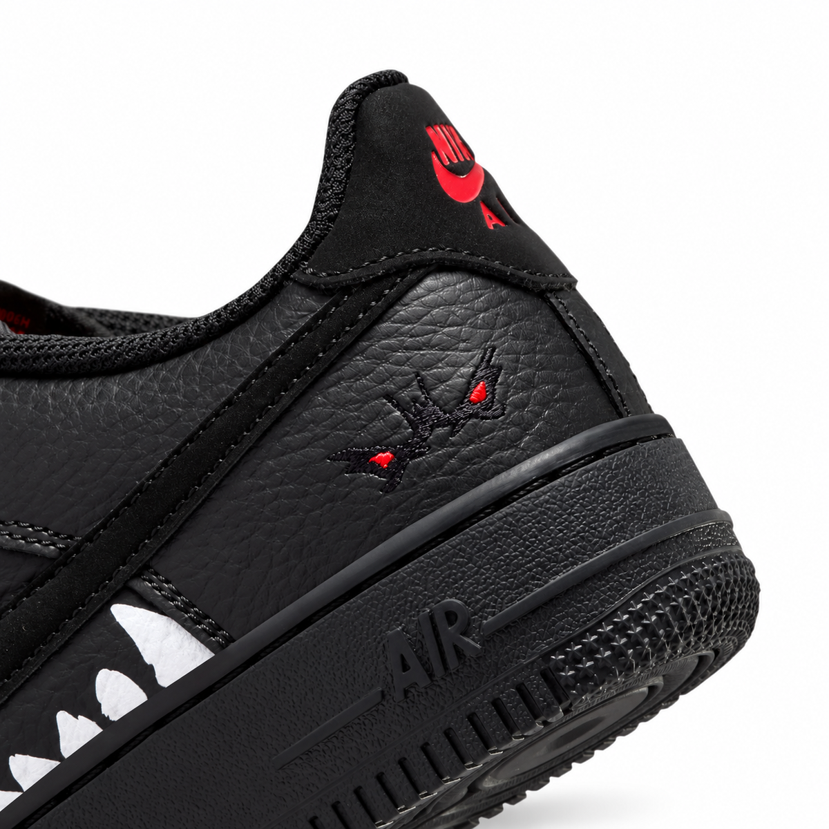 Big Kid's Nike Air Force 1 Black/University Red/Metallic Silver/Black IQ2241-001
