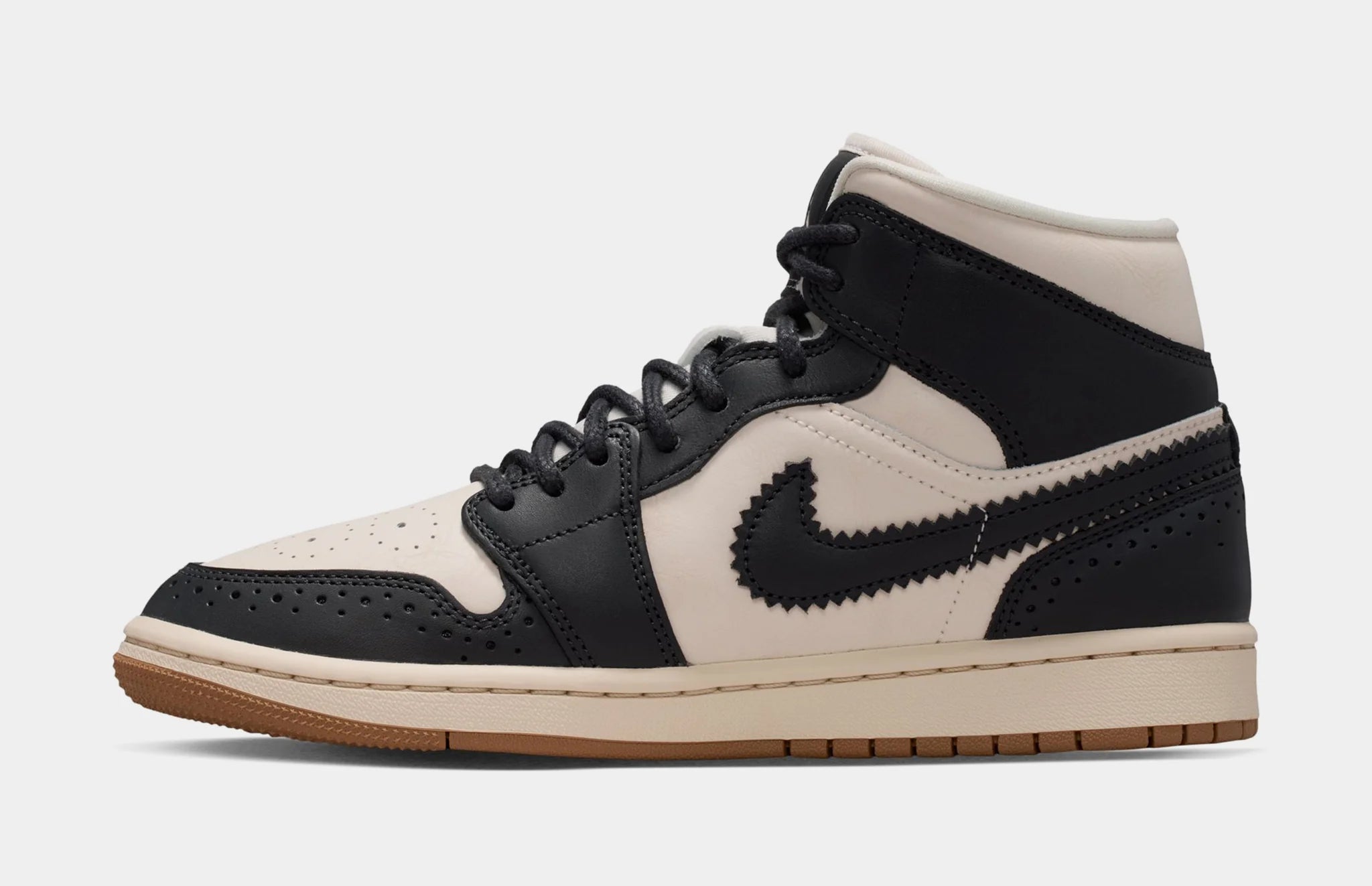 Women's Air Jordan 1 Mid SE Off Noir/Chalk/Pearl White IO0760-001