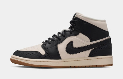 Women's Air Jordan 1 Mid SE Off Noir/Chalk/Pearl White IO0760-001