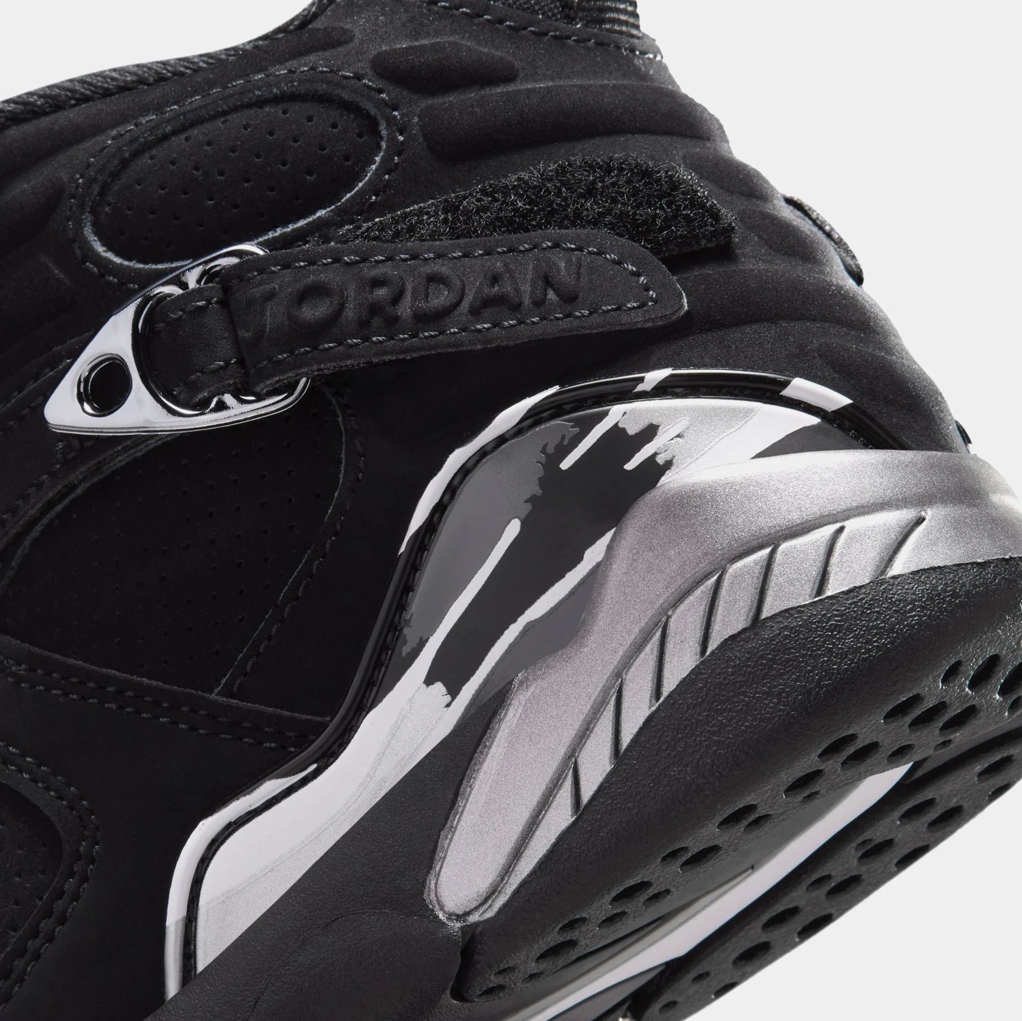 Little Kids Air Jordan 8 Retro Chrome Black/Chrome 305369-007