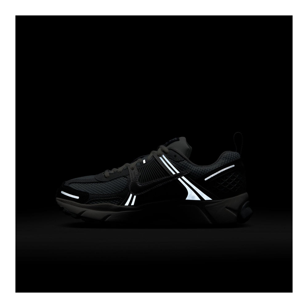 Nike Vomero 5 Big Kids' Sneakers