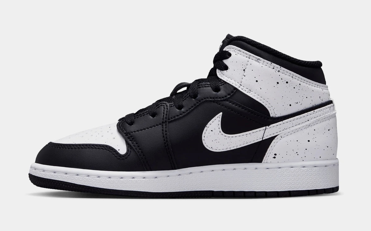 Air Jordan 1 Mid "Oreo" Big Kid's Sneakers