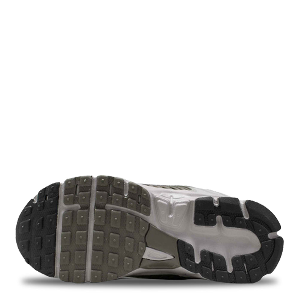 Nike Vomero 5 Little Kids&