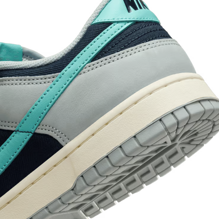 Nike Dunk Low Retro Premium Light Pumice/Dark Obsidian/Coconut Milk/Green Frost FB8895-001