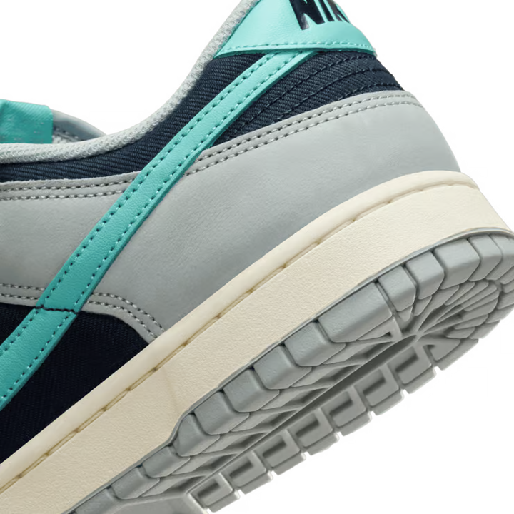 Nike Dunk Low Retro Premium Light Pumice/Dark Obsidian/Coconut Milk/Green Frost FB8895-001