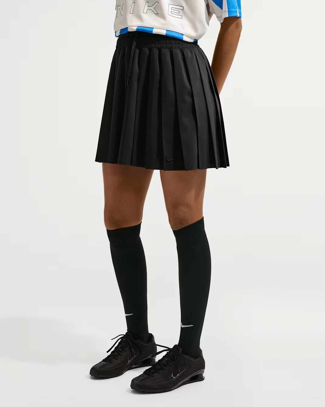 Nike Sportswear Women's Mid-Rise Pleated Skirt