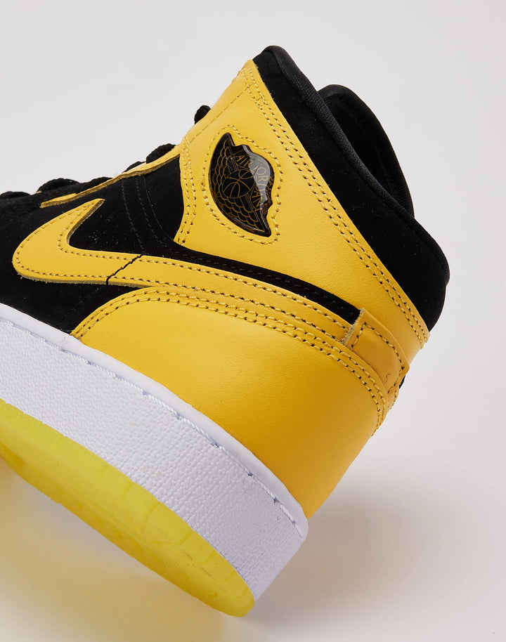 Air Jordan 1 Mid SE Big Kids&