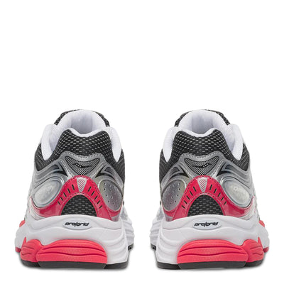 Saucony ProGrid Omni 9 Sneakers
