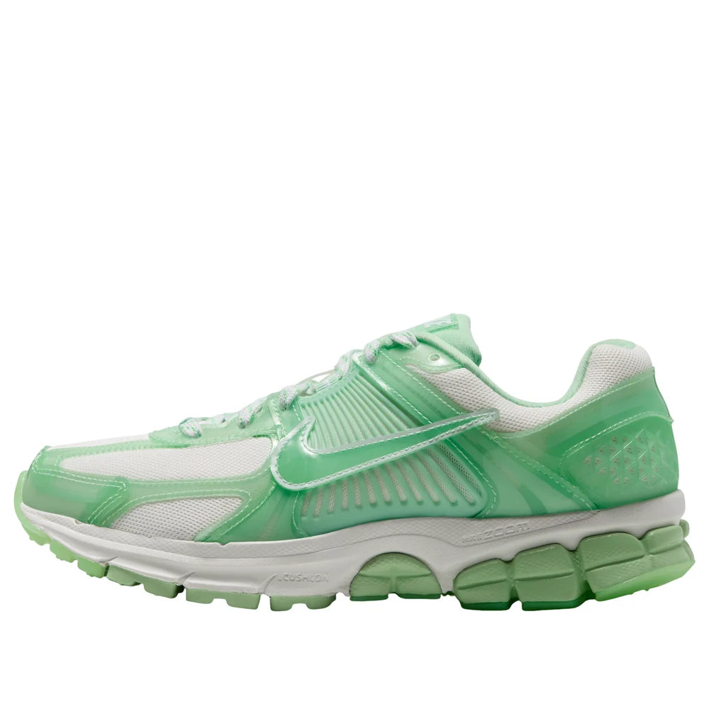 Nike Zoom Vomero 5 Women's Sneakers