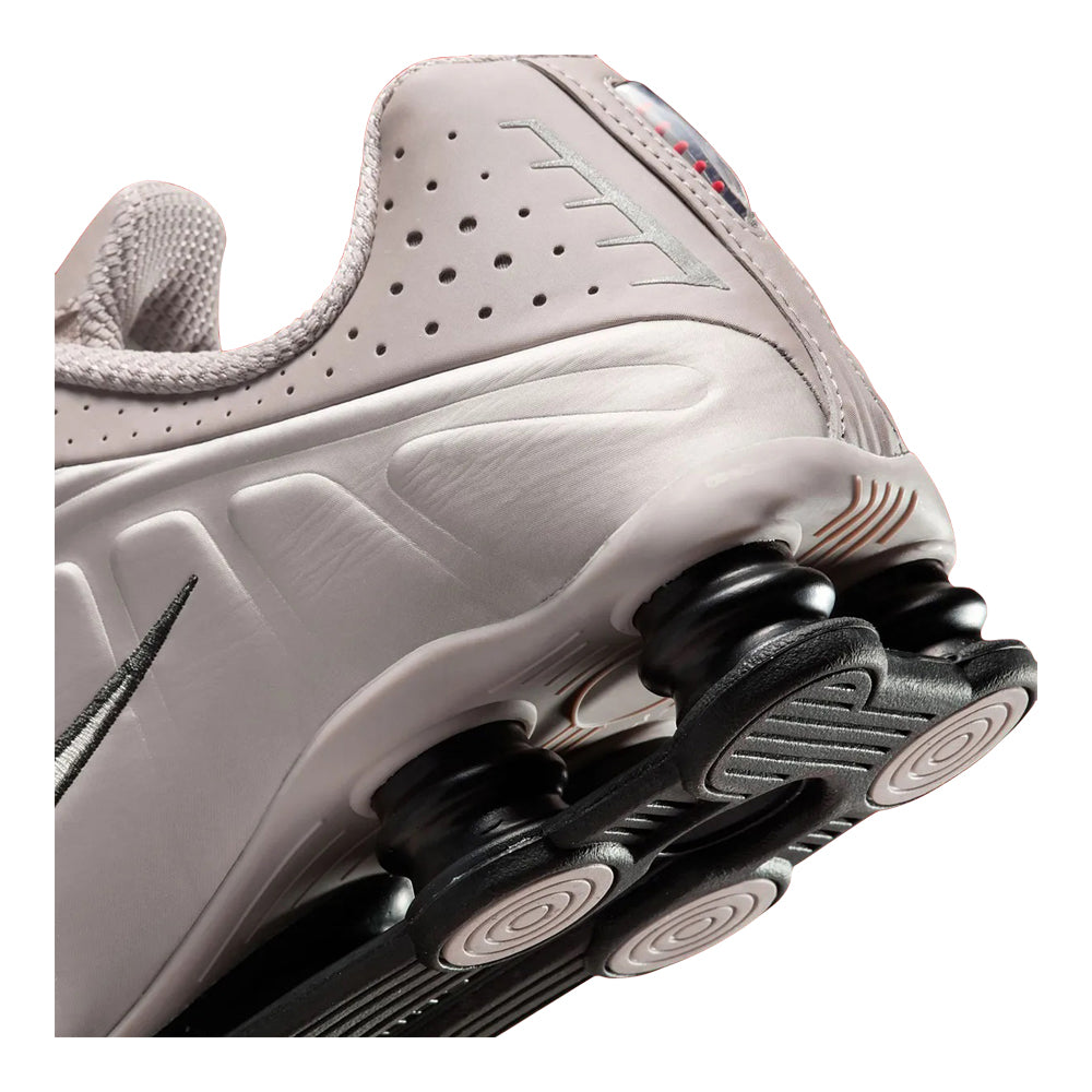 Nike Shox R4 Men's Sneakers – City Jeans
