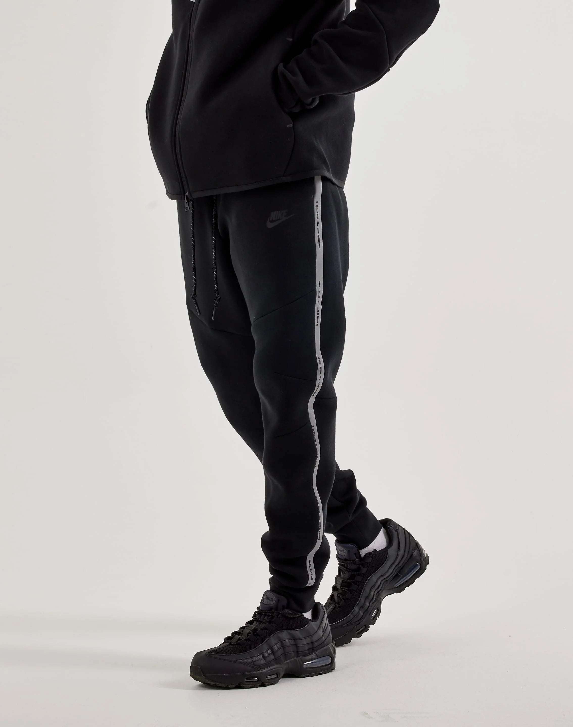 Men's Nike Tech Fleece Joggers with Reflective Accents - Black/Black 6