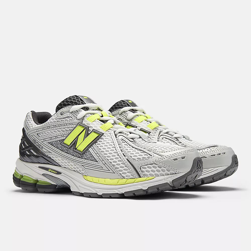 New Balance 1906R Sneakers