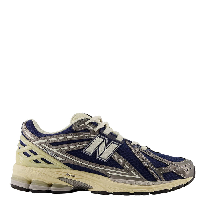 New Balance Unisex 1906R Shoes 1