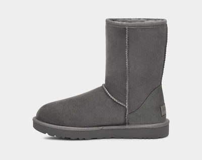 UGG Women's Classic Short II Boots 10