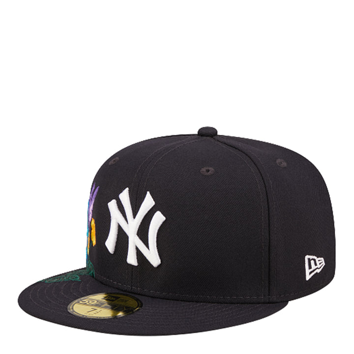 New Era New York Yankees Blooming Fitted Cap