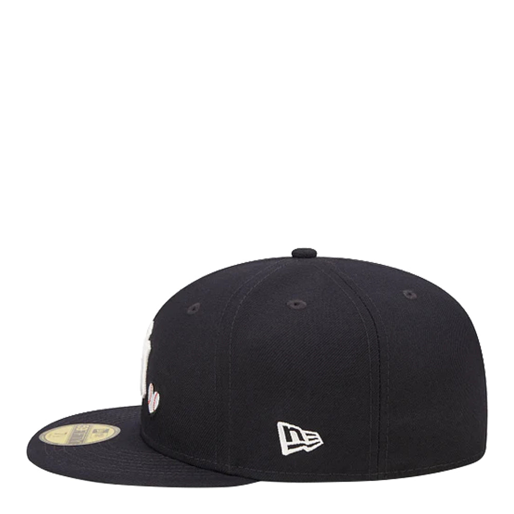 New Era New York Yankees "Team Heart" 59FIFTY Fitted Cap