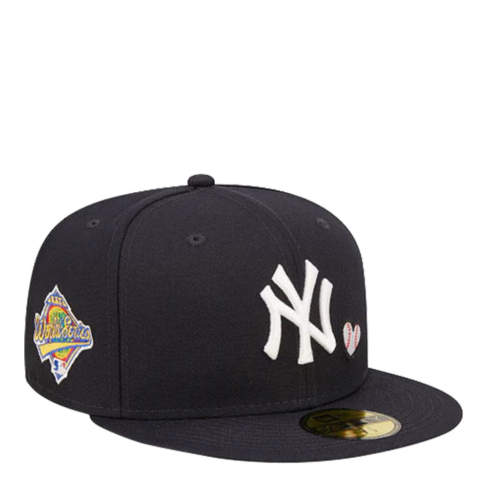 New Era New York Yankees "Team Heart" 59FIFTY Fitted Cap