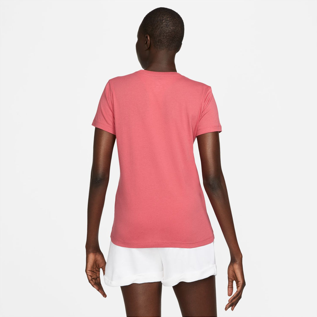 Nike Women's Sportswear Essential BV6169 T-Shirt