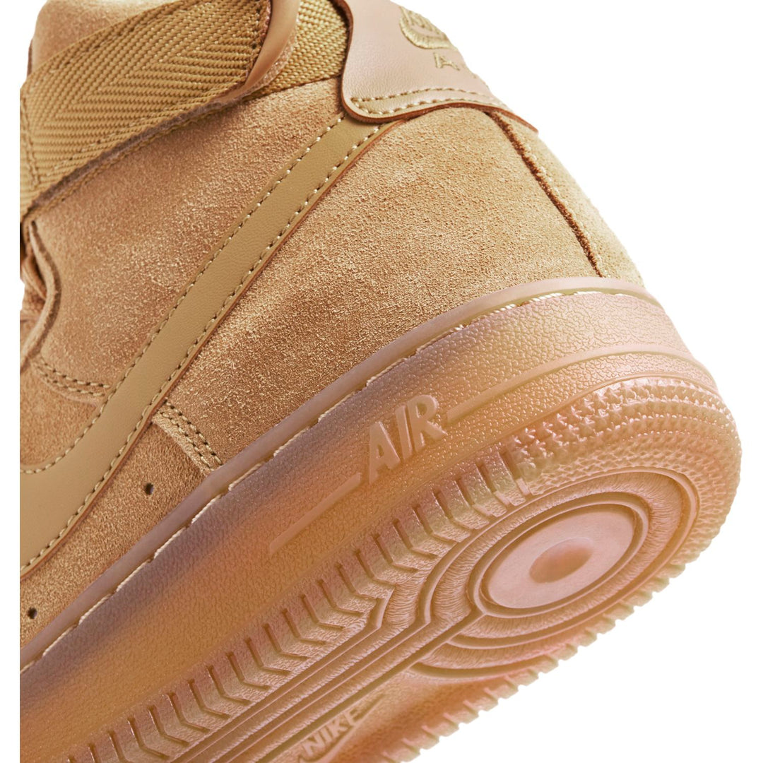 Nike Big Kids' Air Force 1 High LV8 3 Shoes