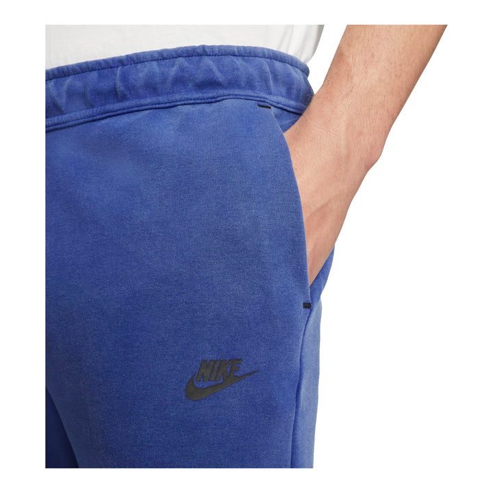 Nike Men's Sportswear Tech Fleece Washed Shorts