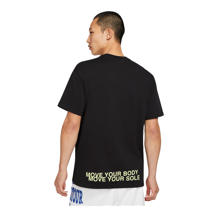 Nike Men's Sportswear DA0937 T-Shirt
