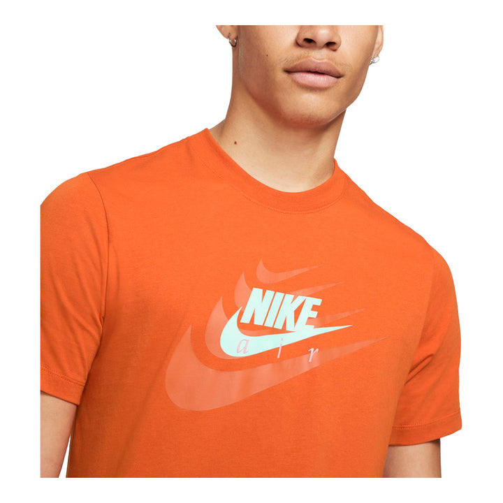 Nike Men's Sportswear DD1400 T-Shirt